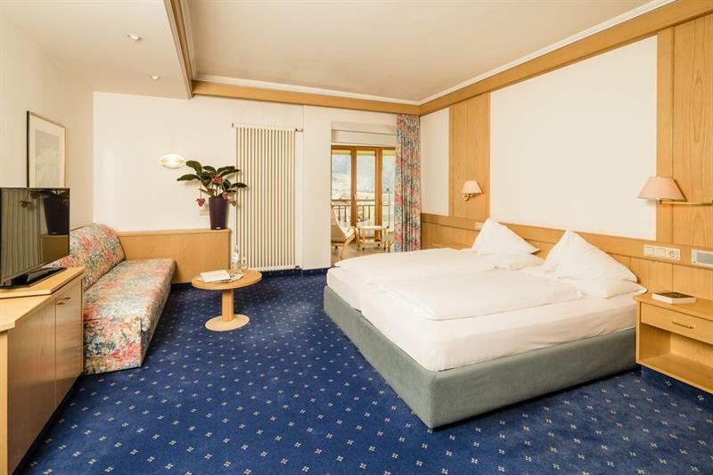 Hotel Post - Olangcard Included Екстер'єр фото
